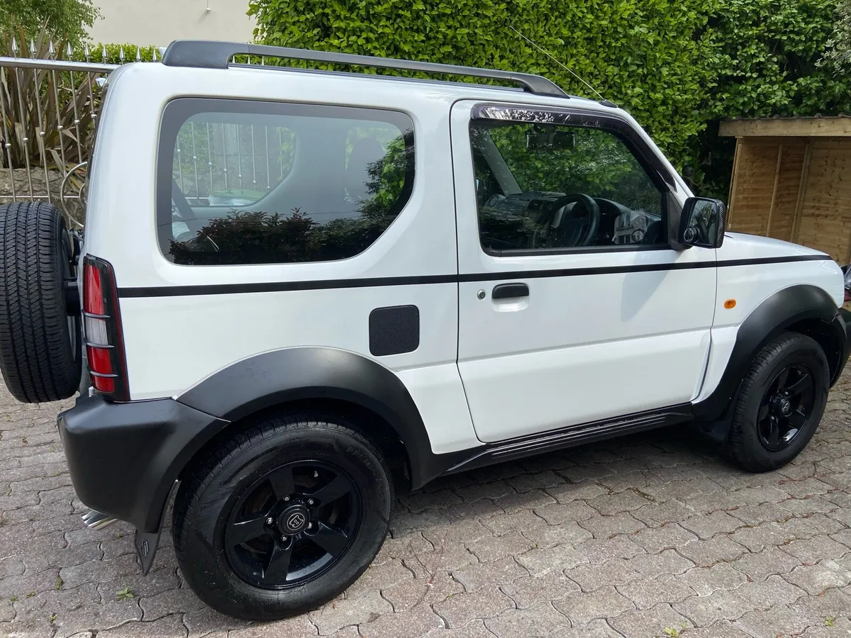 Suzuki jimny 2006 - Image 4