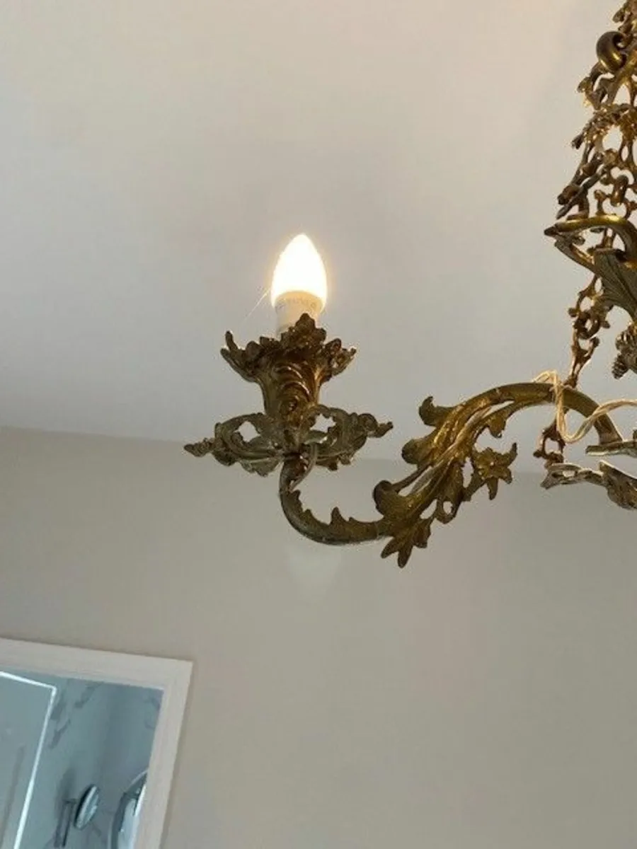 Chandalier - Image 2