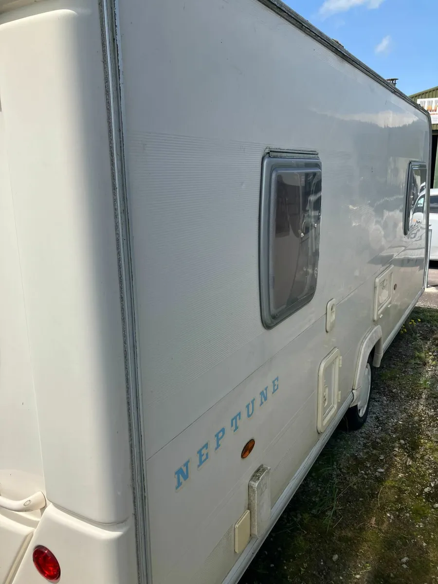 Baileys Discovery caravan for sale - Image 2