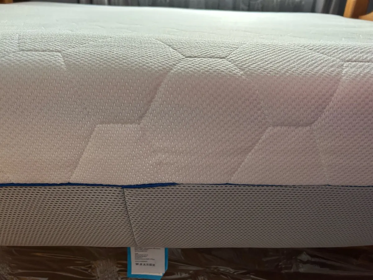Super King Size Mattress New - Image 1