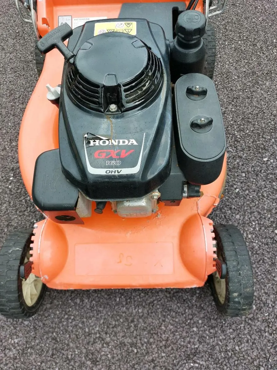 Honda Dormak Pro Lawnmower - Image 1