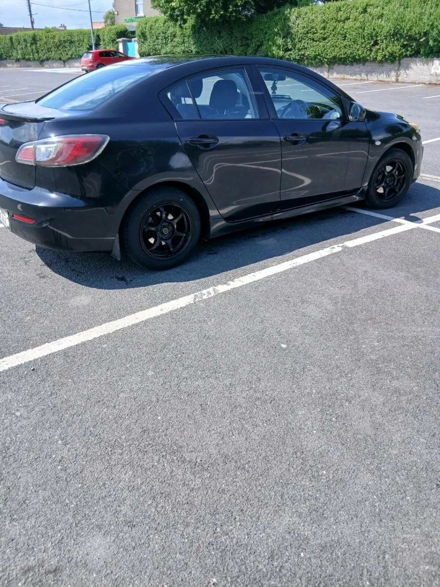 Mazda 3 sport 1.6 diesel - Image 1