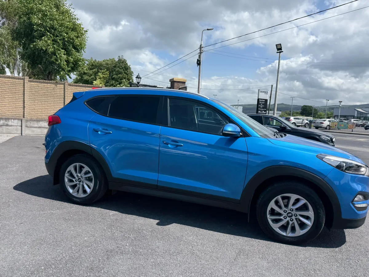 Hyundai Tucson  * PREMIUM - Image 4