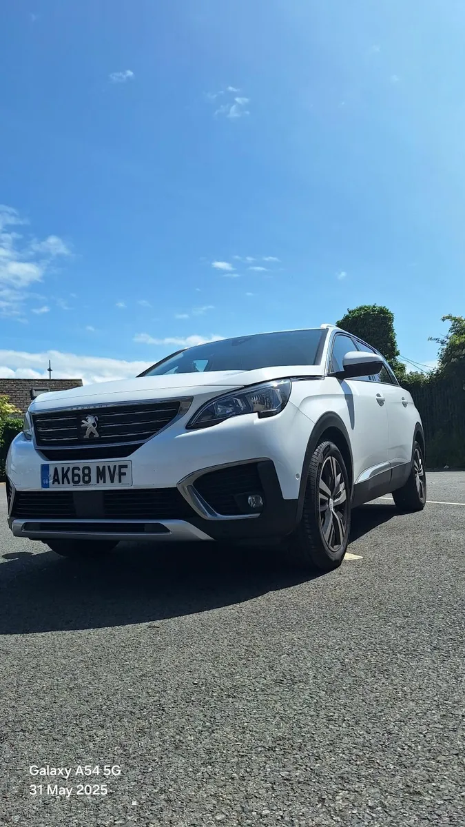 Peugeot 5008 2019 - Image 1