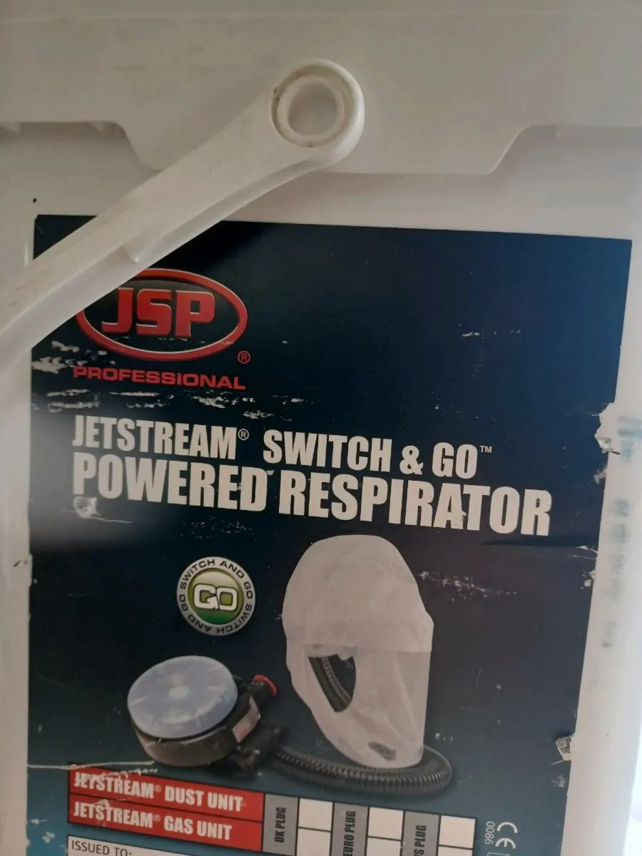 JSP Jetstream switch & go powered respirator mask - Image 2