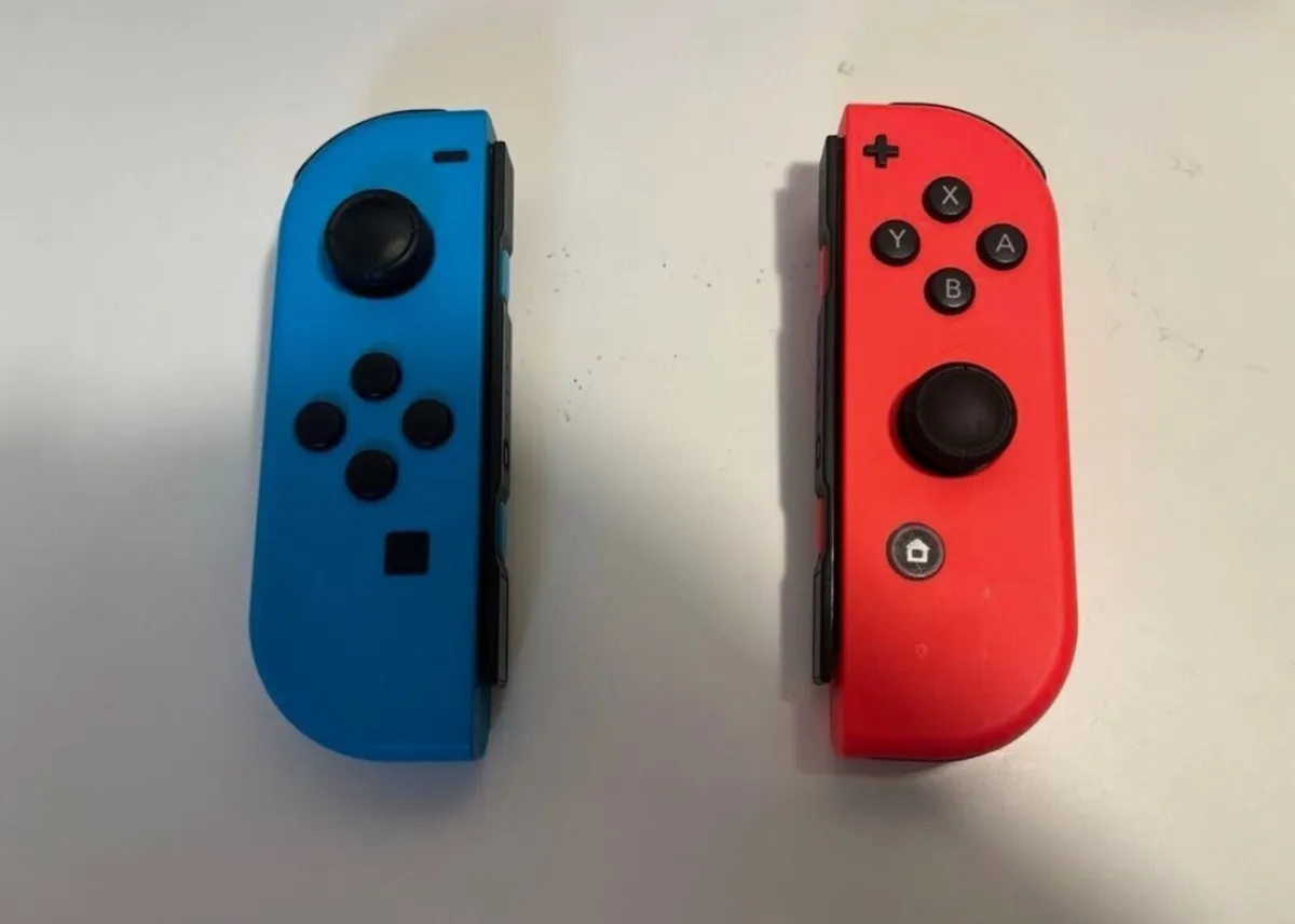 Nintendo Switch Package - Image 1