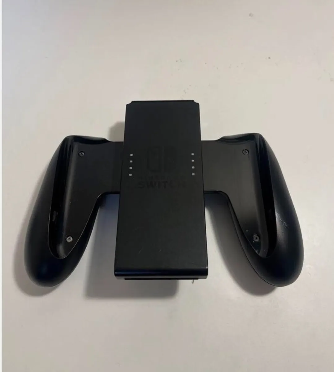 Nintendo Switch Package - Image 2