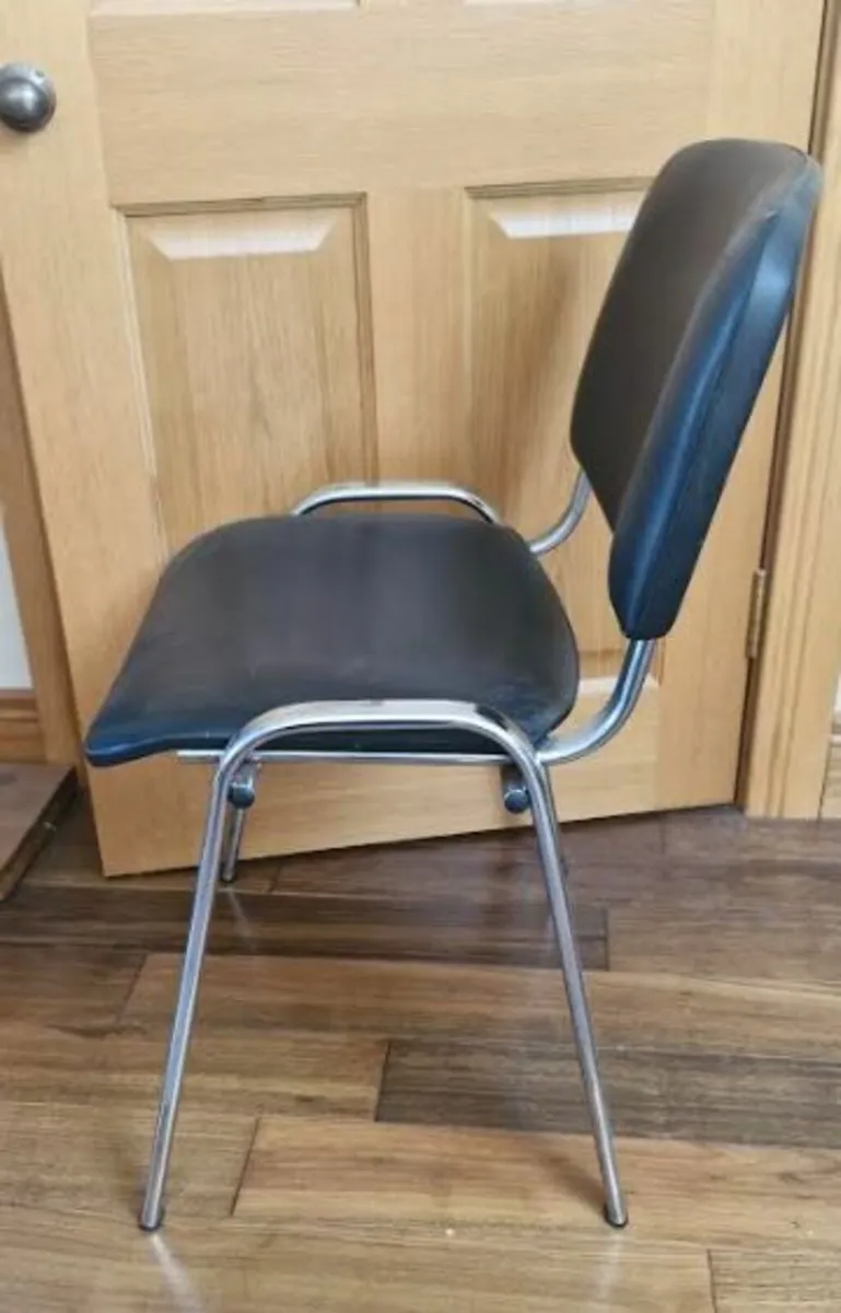 Stacking Chairs - Image 3