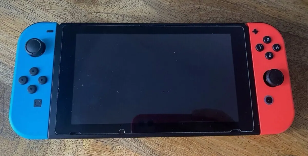 Nintendo Switch Package - Image 4