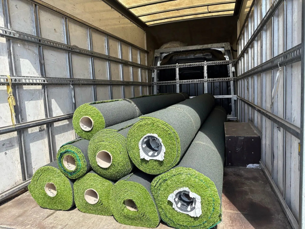 New artificial grass - Image 1