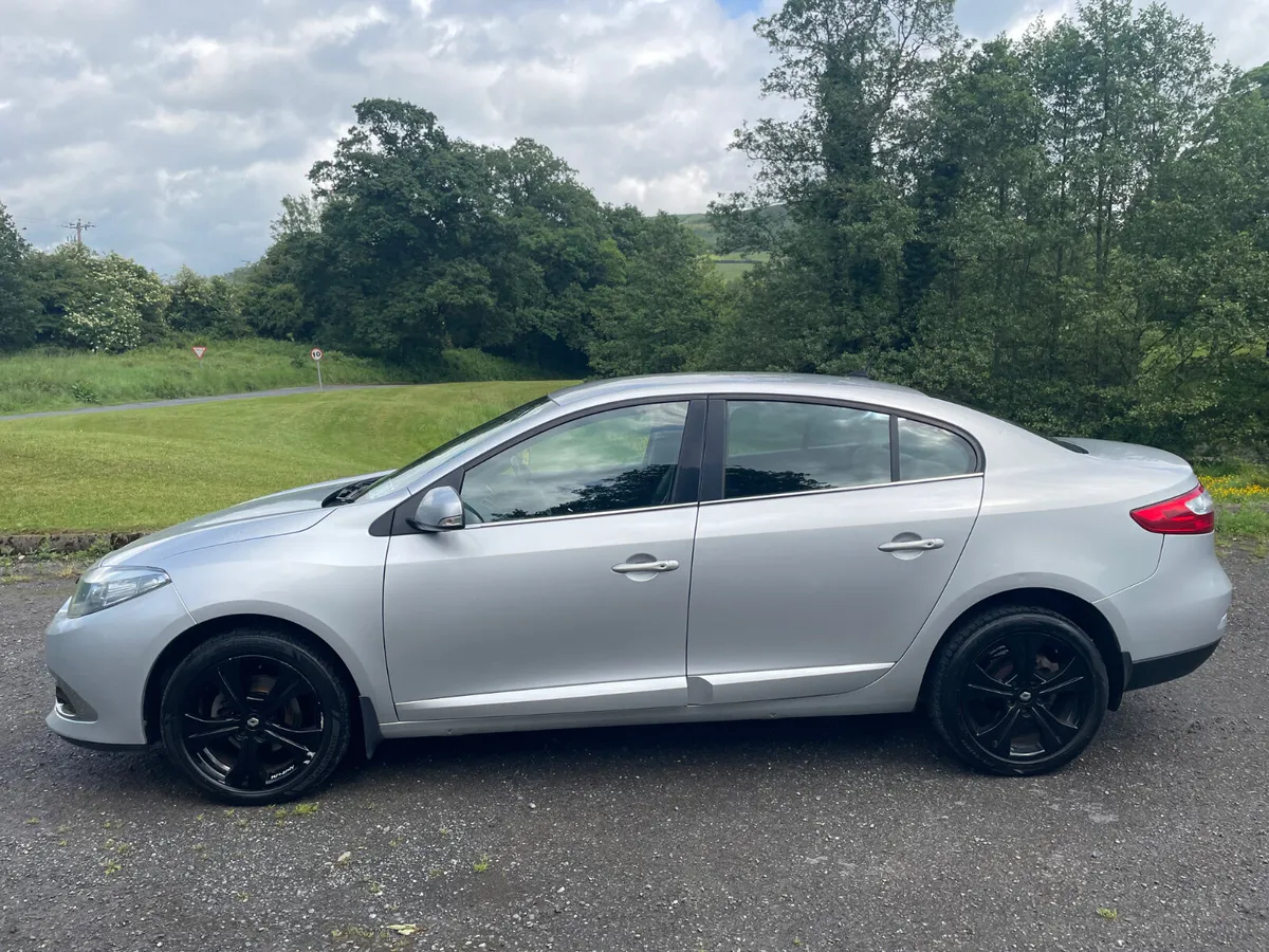 Renault Fluence 2014 , r link , sold with new Nct - Image 2