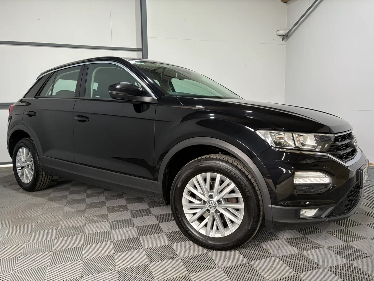 2019 Volkswagen T-Roc 1.0 TSi 115 Bhp - Image 2