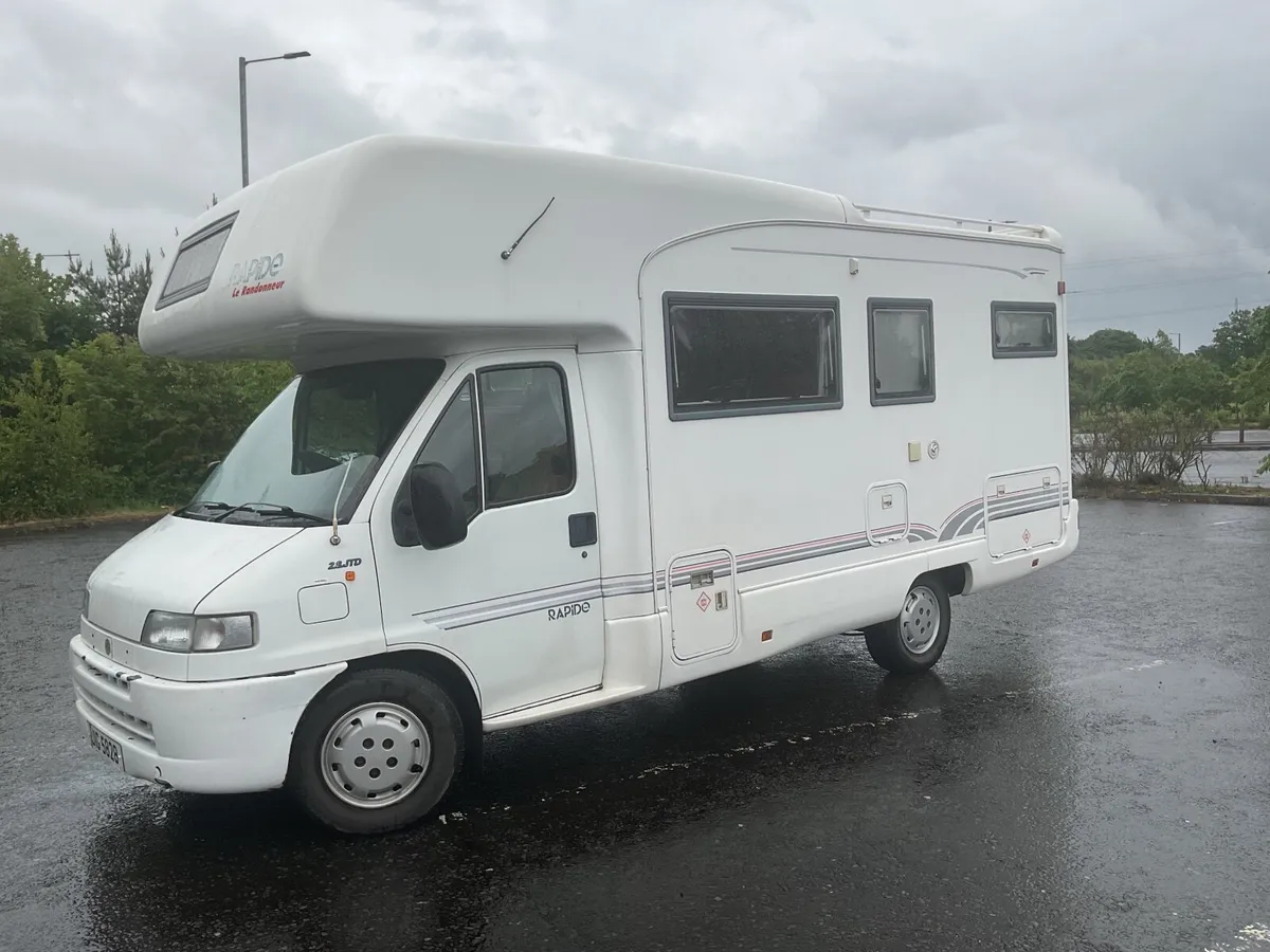 Motorhome - Image 4