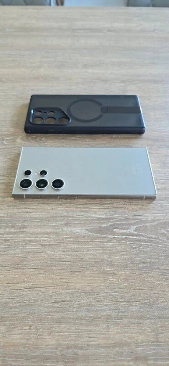 Samsung Galaxy S24 Ultra - Image 1