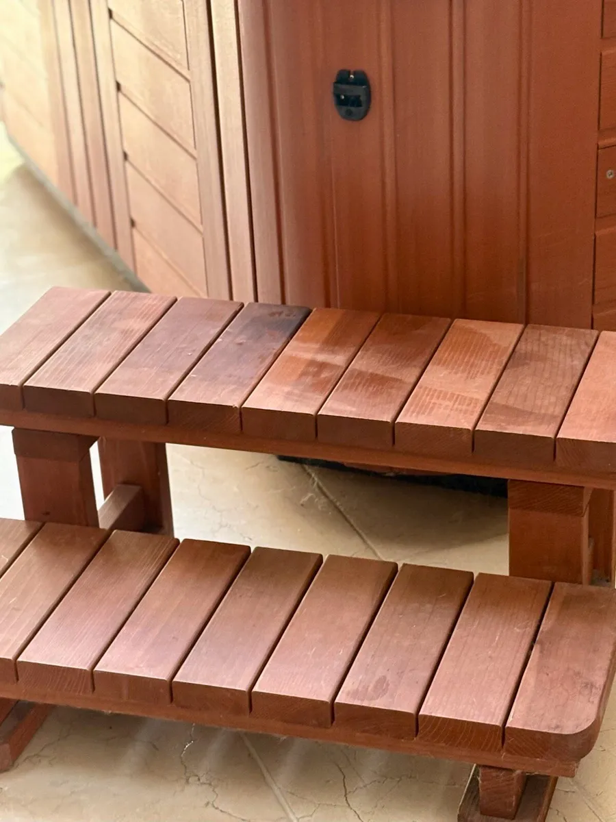 Eight Person Hot Tub - Image 3