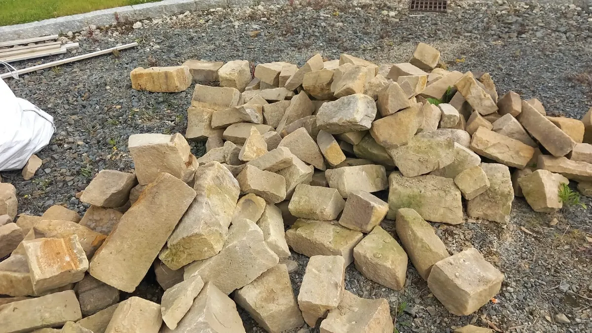 Donegal sand stone - Image 2