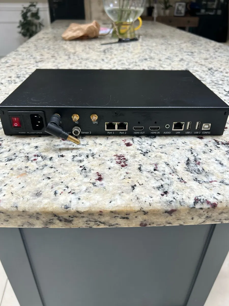 LED video wall + Controller - Image 4