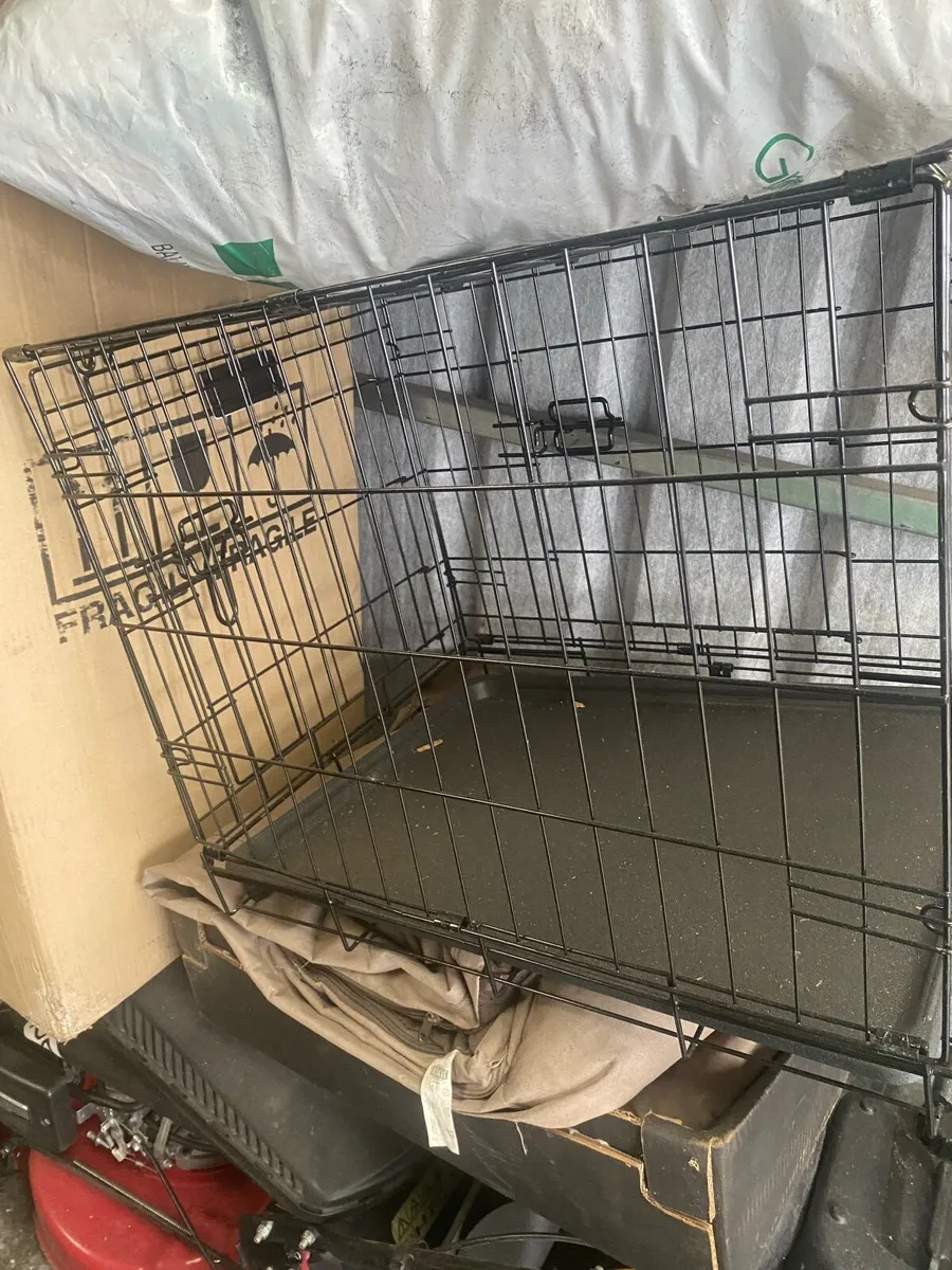 Dog crate.