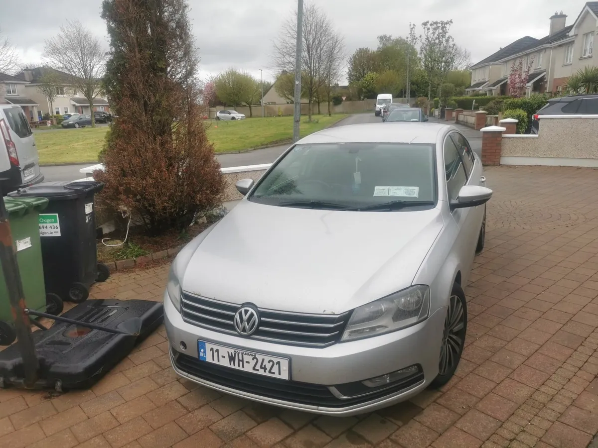 Volkswagen Passat 2011 - Image 4
