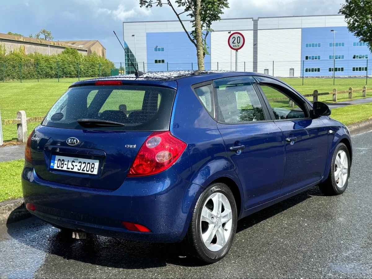 Kia Ceed 1.6 D EX 5DR 2008 *NCT & TAX* - Image 2