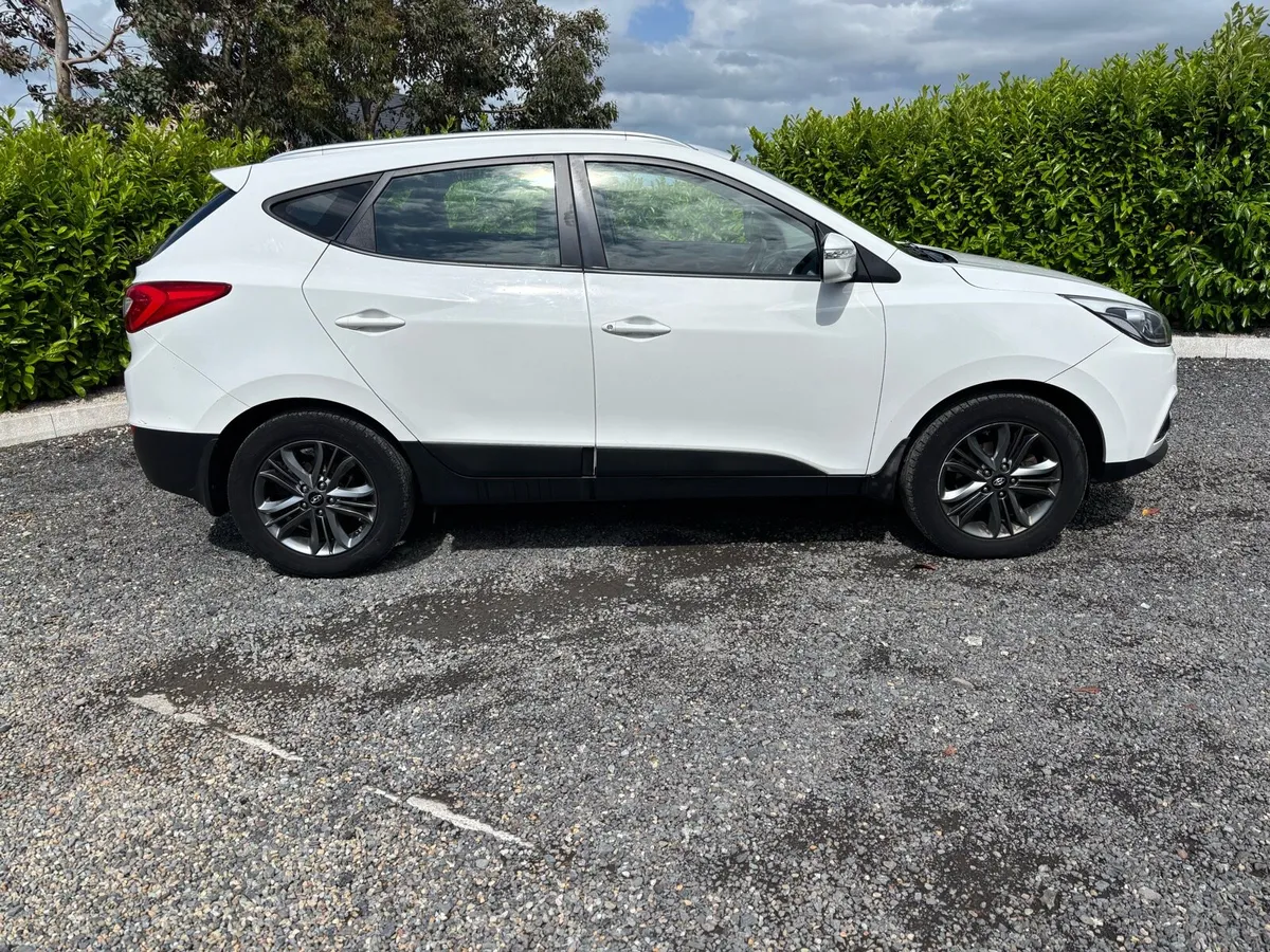 2015 HYUNDIA IX35 1.7 EXECUTIVE NEW NCT - Image 2