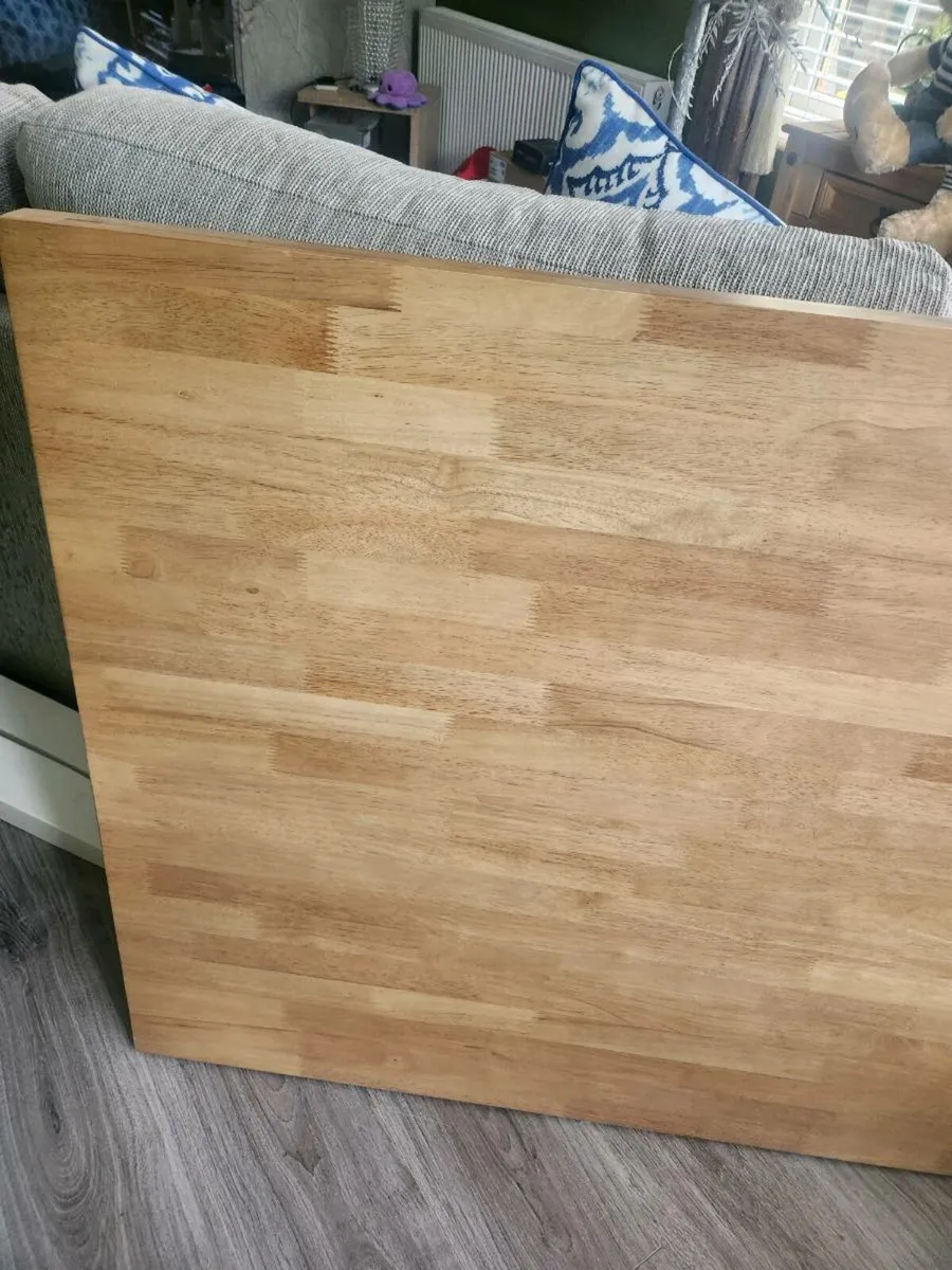 Kitchen table - Image 2