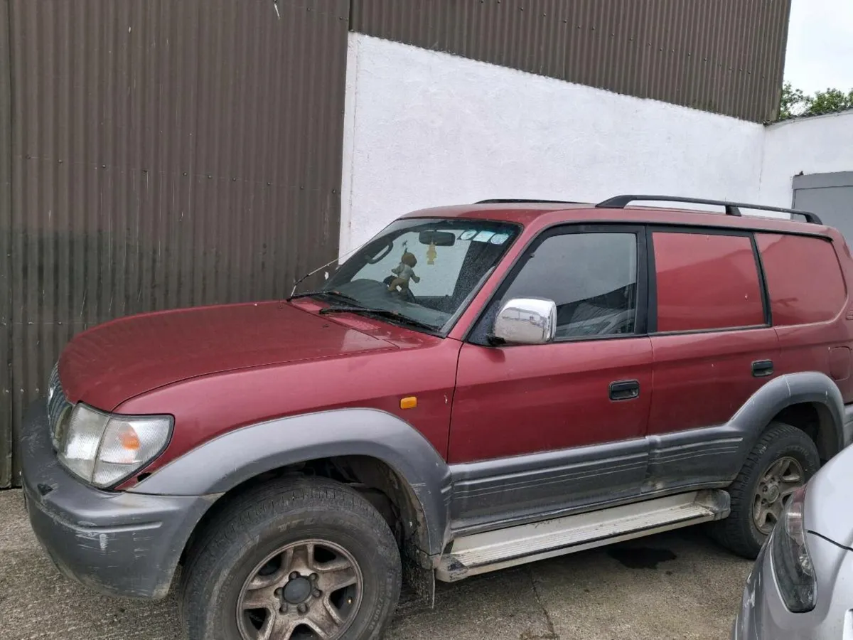 Toyota landcruiser - Image 2