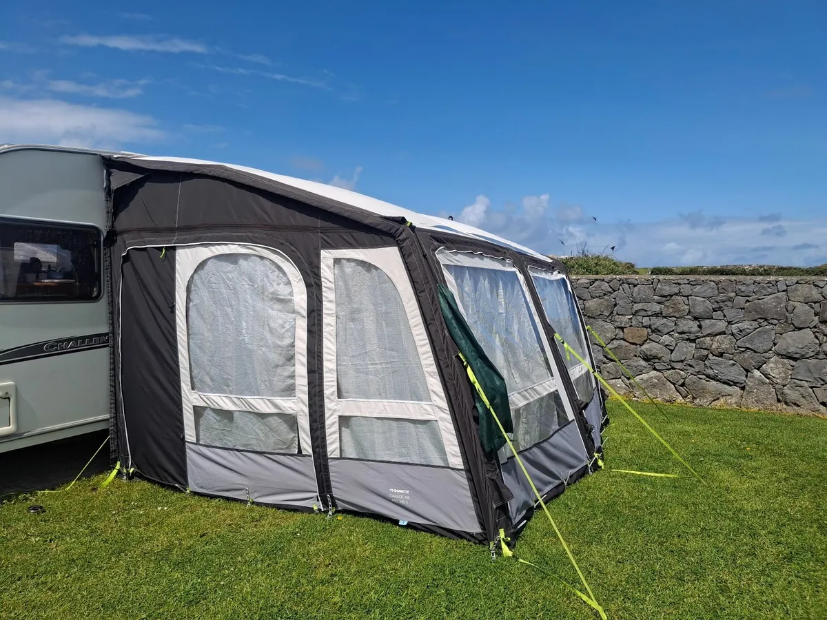 Dometic Caravan Awning - Image 3