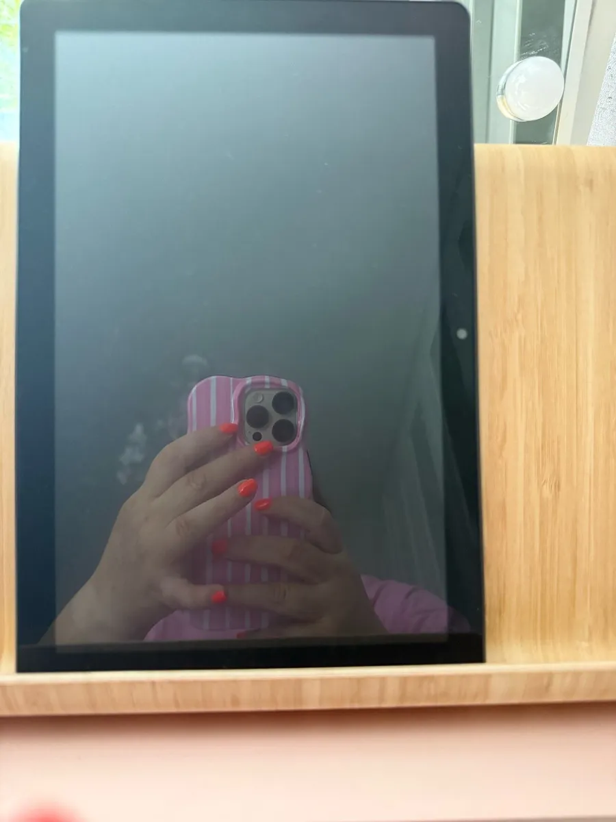 Tablet - Image 2