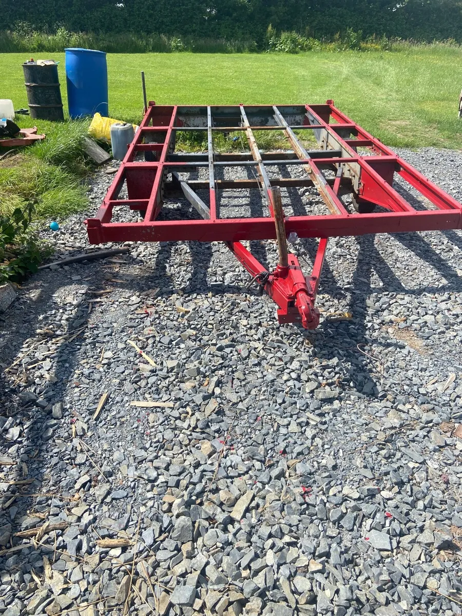 trailer - Image 1