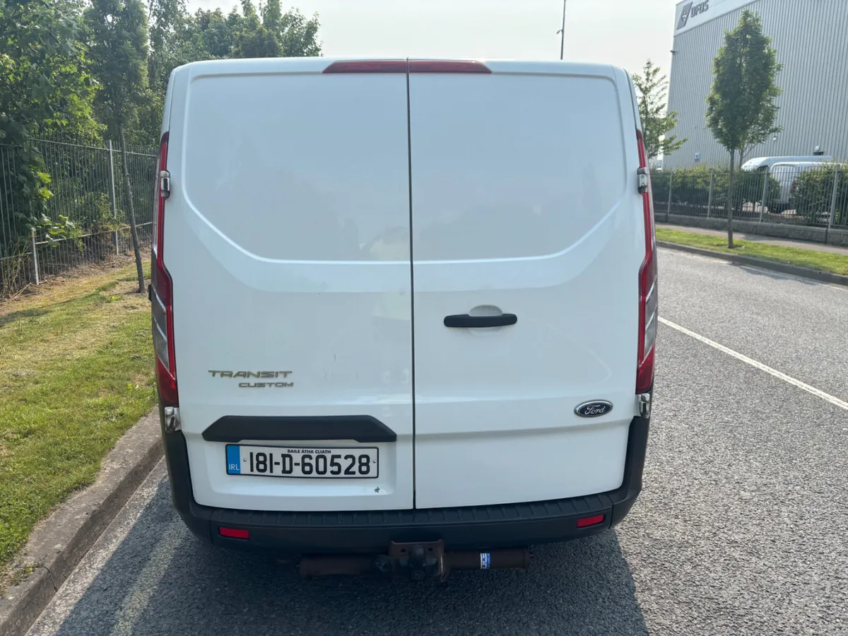 Ford Transit Custom 2018 1 OWNER INCLUDES VAT - Image 4