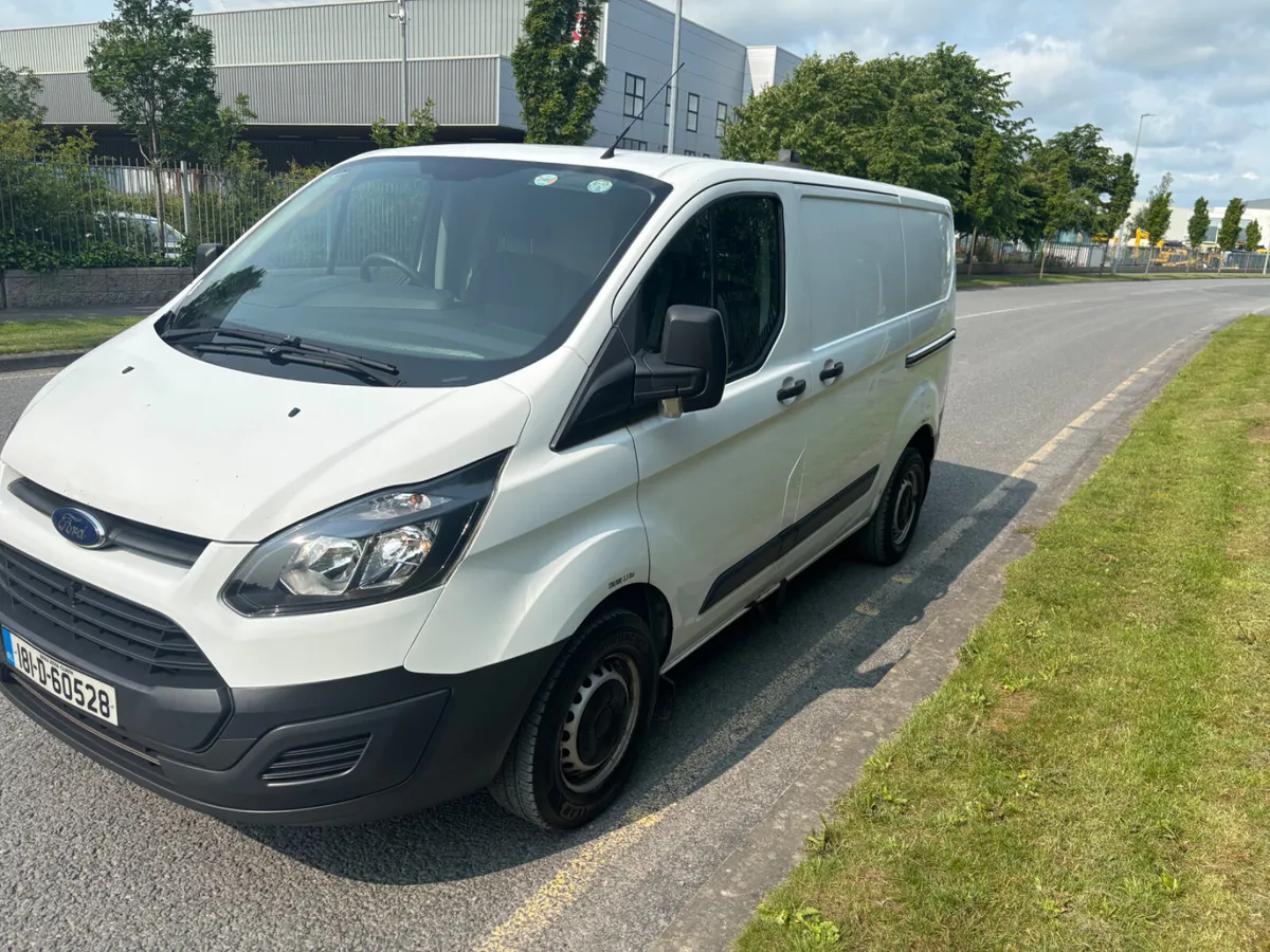 Ford Transit Custom 2018 1 OWNER INCLUDES VAT - Image 3