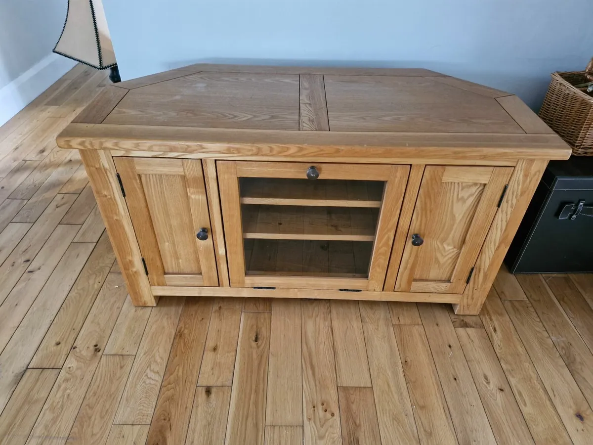 Corner TV stand - Image 2