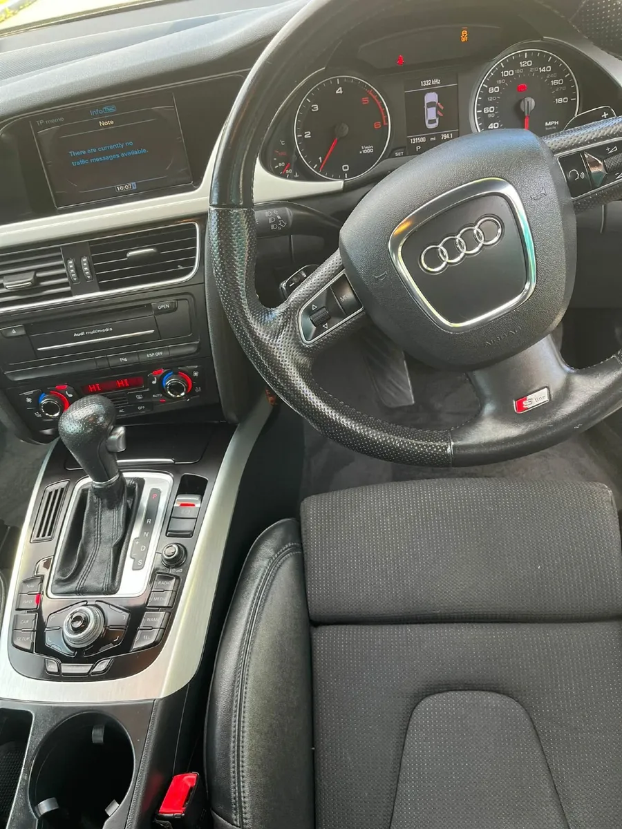 Audi A4 2010 Automatic SE 2.0 TDI SE - Automatic - Image 4