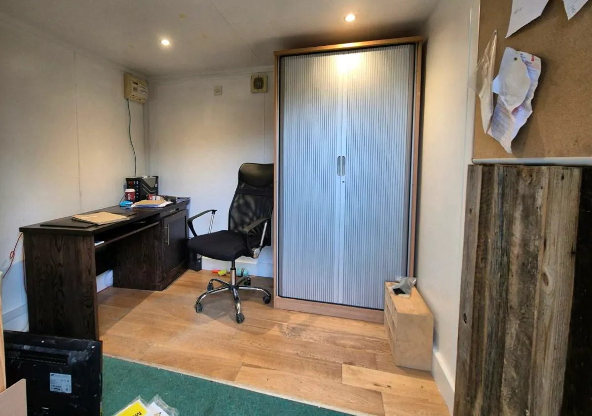 Home Office Container - Image 1