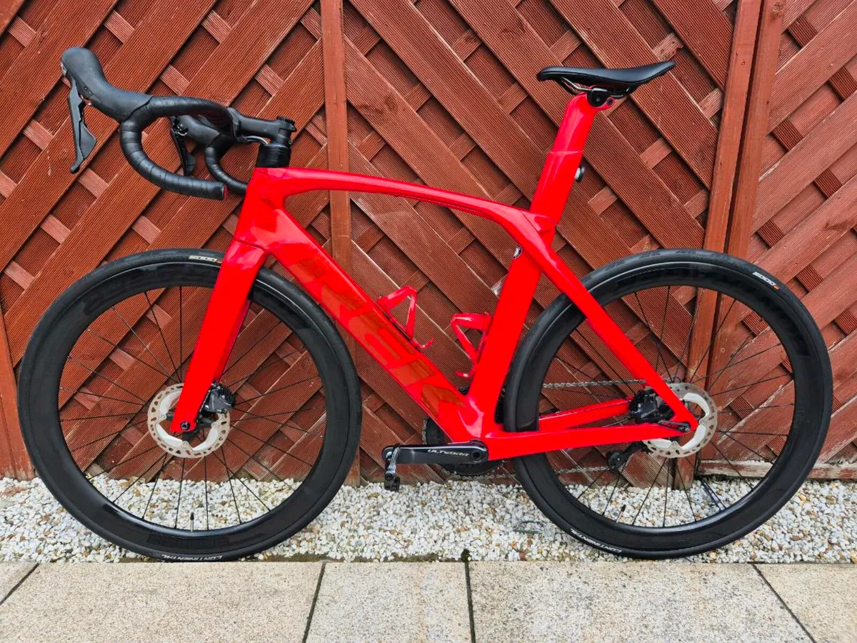 Trek Madone SL6 56cm - Image 2