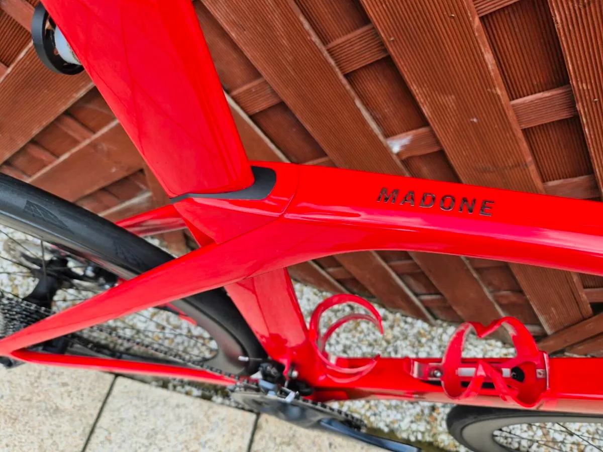 Trek Madone SL6 56cm - Image 3