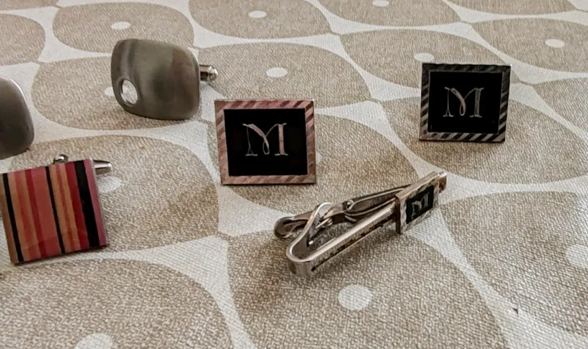 3 pr cufflinks and 2 tie pins - Image 4