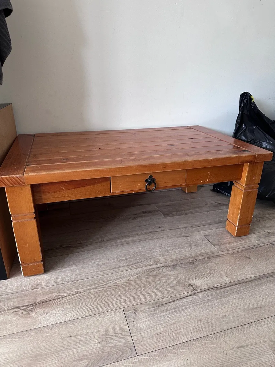 Solid coffee table with drawer - Image 2