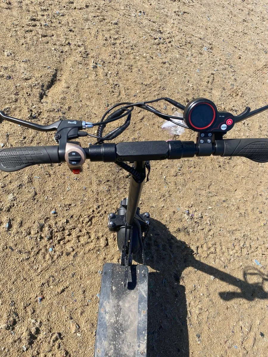Scooter - Image 4