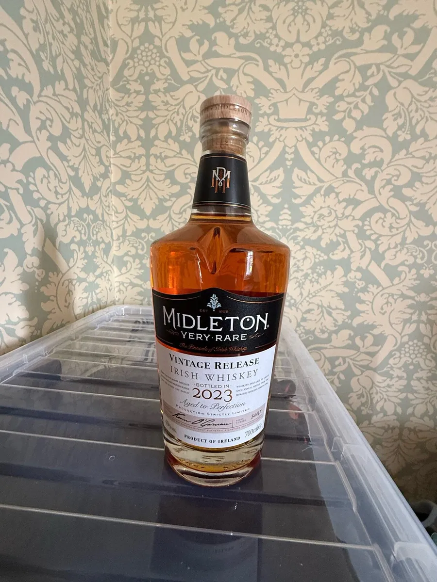 Midleton Very Rare Irish Whisky 2023 - Image 3