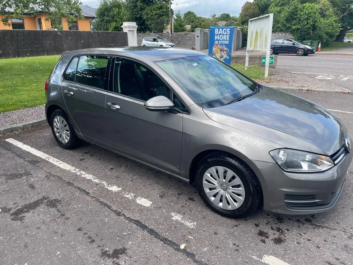 VW Golf 2016 1.6 TDI - Image 2