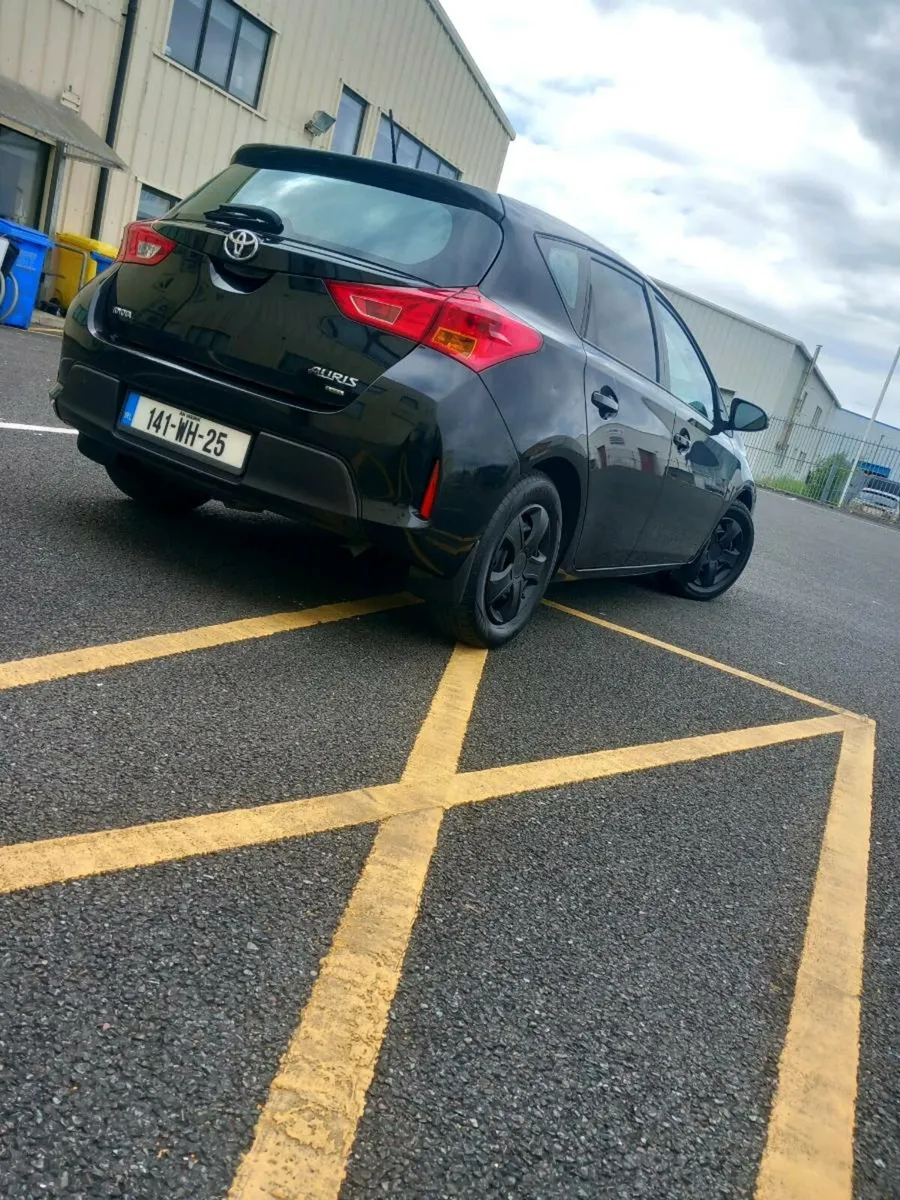 2014 Toyota auris 1.4 d4d - Image 3
