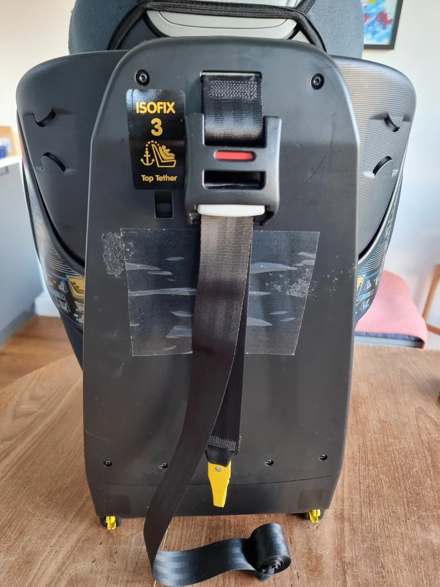 Maxi cosi car seat - Image 2
