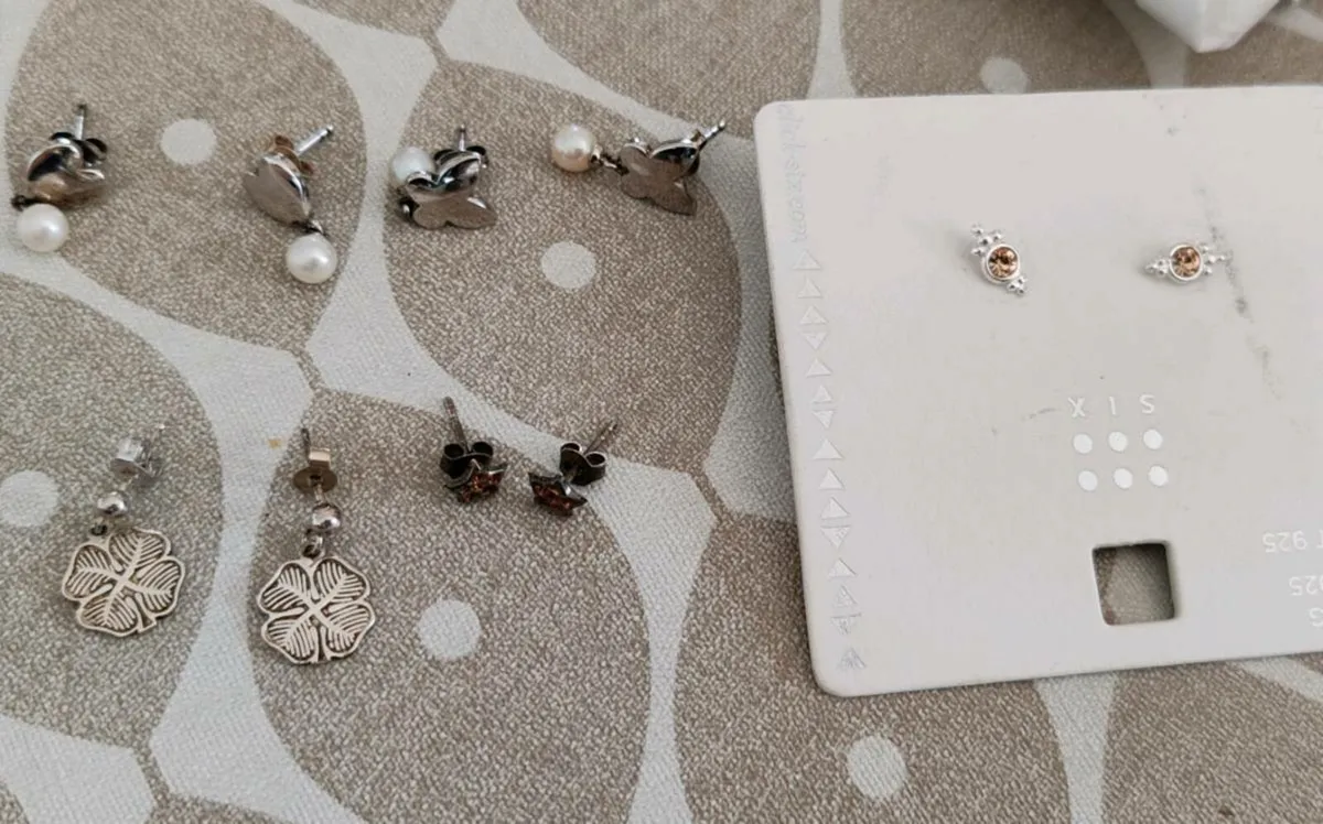 5 pr sterling silver stud earrings - Image 3