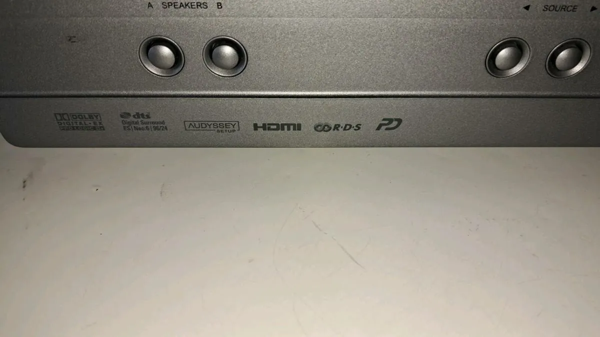 NAD AMPLIFIER - Image 4