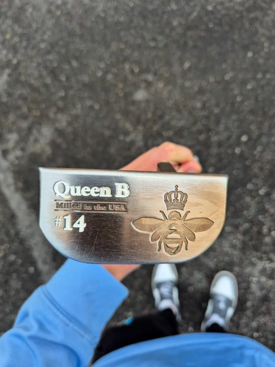 Bettinardi queen bee 35 inch - Image 1