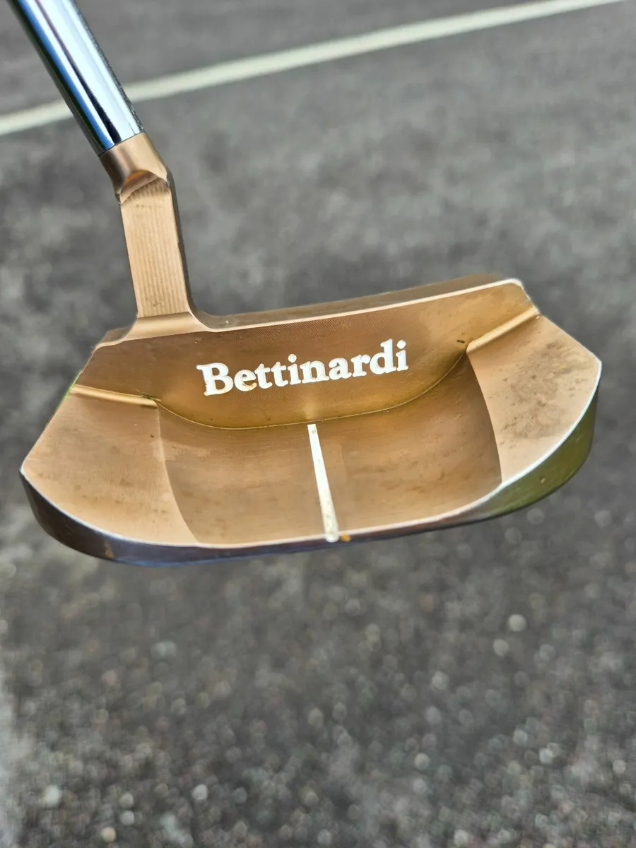 Bettinardi queen bee 35 inch - Image 2