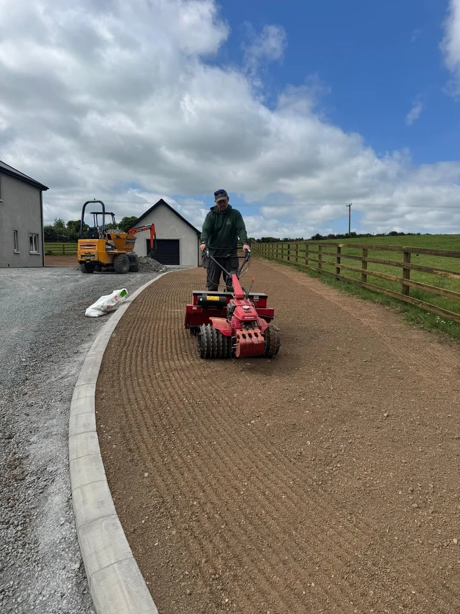 Seeder/landscaping/paving/digger - Image 1