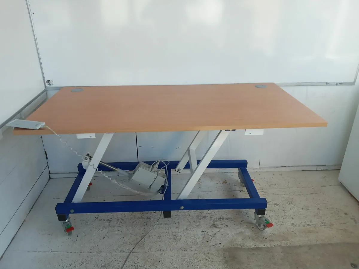 Delivery - Height Adjustable Work Bench Electric - Image 3